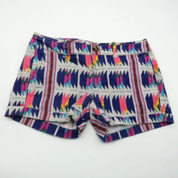 American Eagle Shorts Womens Size 0 Stretch Midi Shorts Aztec Print Short Booty - Picture 1 of 10
